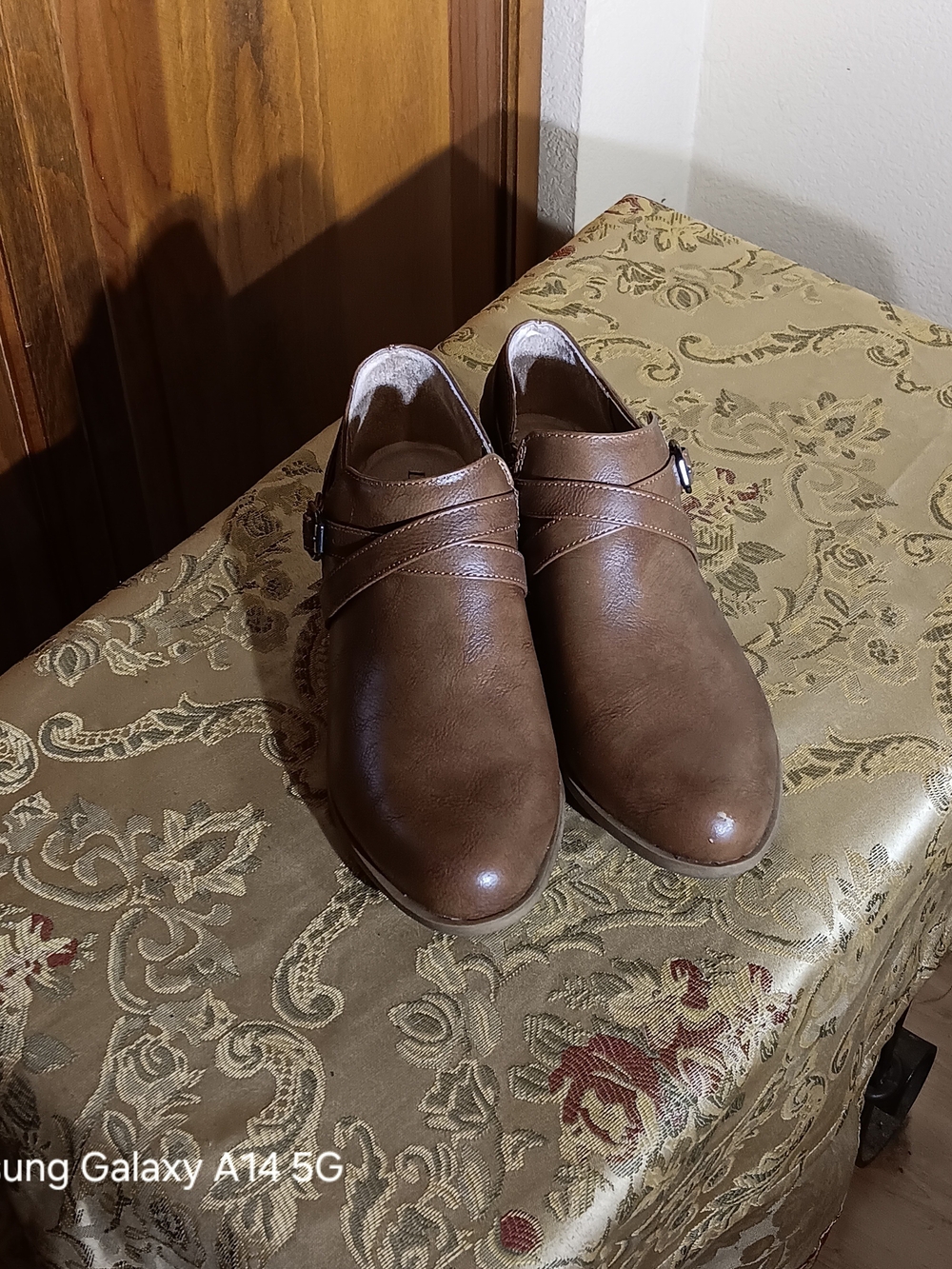 Life Stride Flex Women's Brown Leather Slip-On Shoe - Soft System Comfort